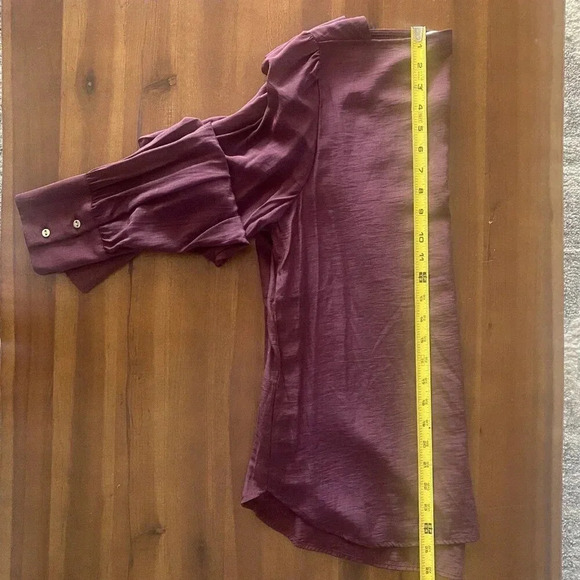 Loft Women's Size M Long Sleeve Button Cuff Blouse Maroon Square Collar Soft - Picture 9 of 9